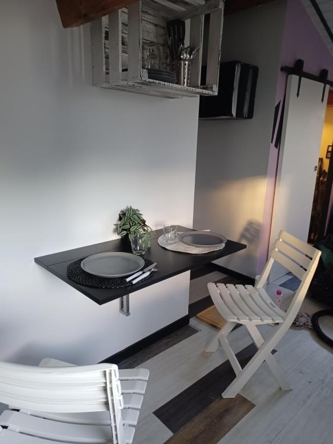 Le Clos D'Amandine Appartement Sallèles-dʼAude Buitenkant foto