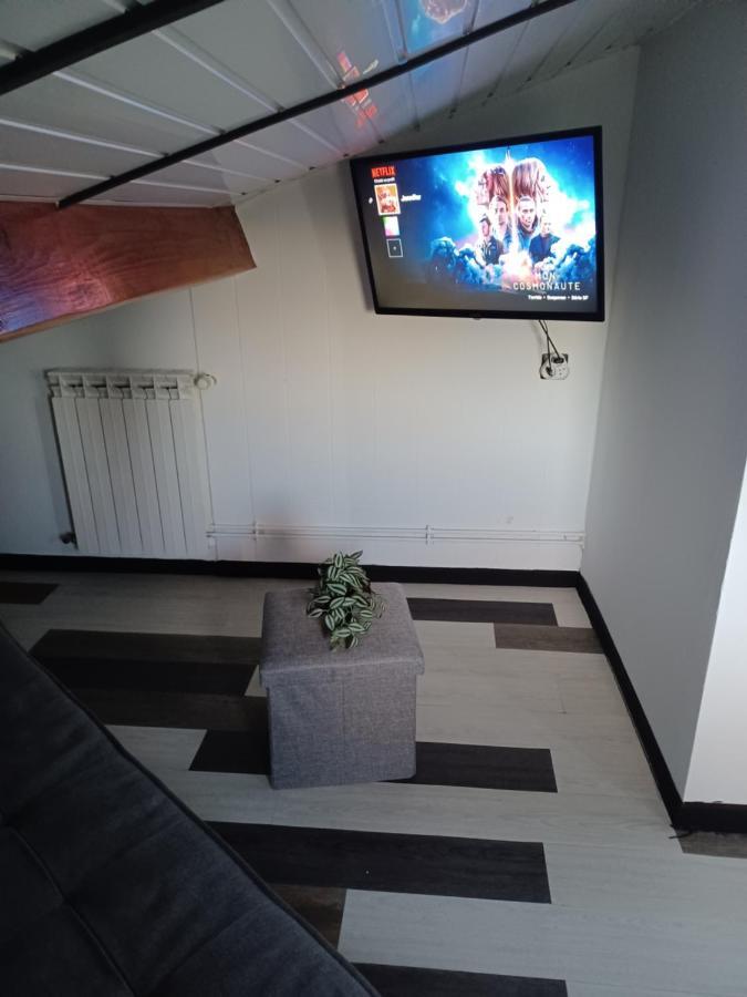 Le Clos D'Amandine Appartement Sallèles-dʼAude Buitenkant foto