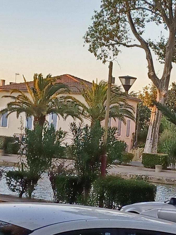 Le Clos D'Amandine Appartement Sallèles-dʼAude Buitenkant foto